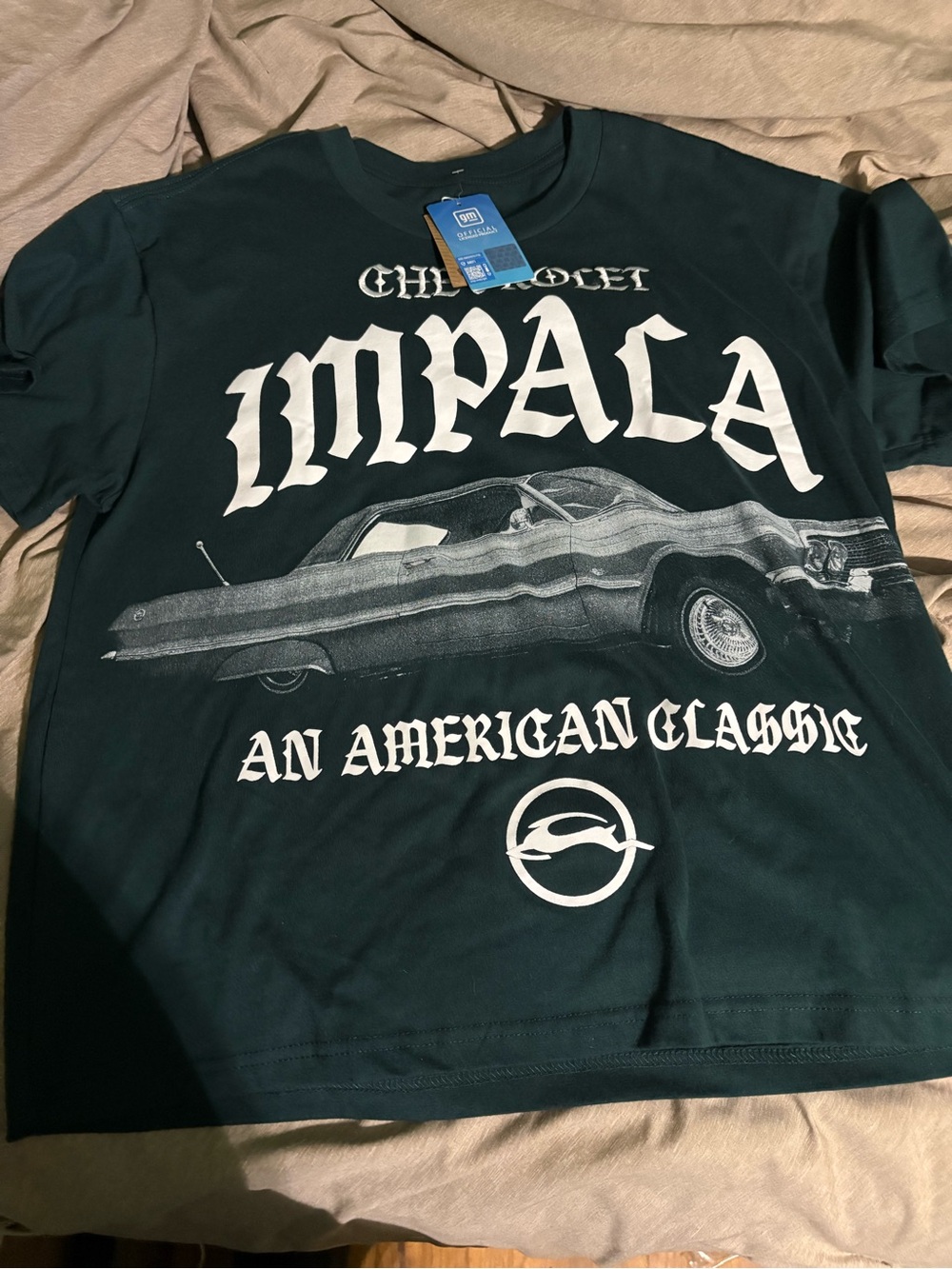 BRAND NEW NEVER WORN IMPALA size xlGraphic Short Sleeve Tee - Dark Green